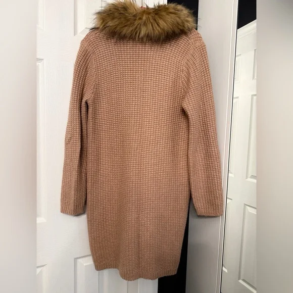 Lilly Pulitzer Camel Cardigan with Faux Fur Trim - Picture 8 of 8